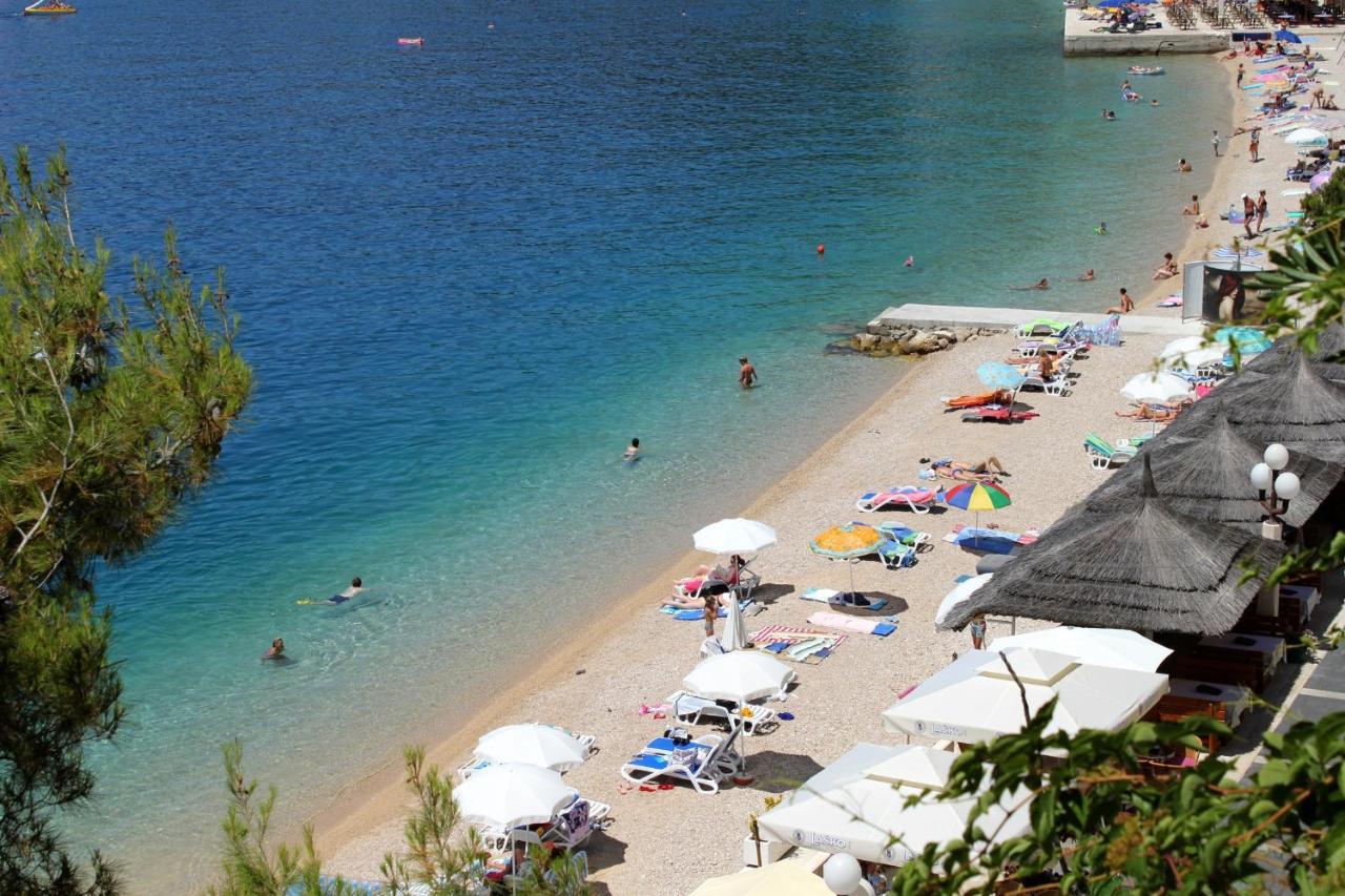 Apartments By The Sea Podgora, Makarska - 18918 Exterior foto